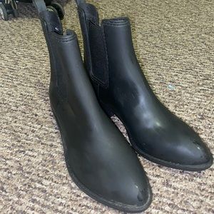 Steve Madden booties